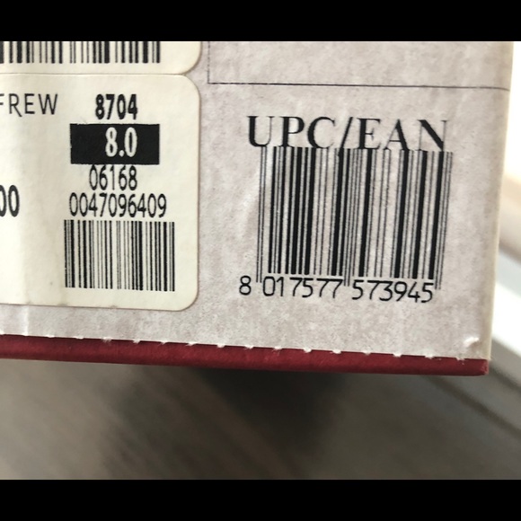 Ferragamo Varina Flats - Picture 7 of 7